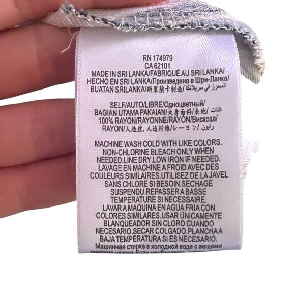 NWT! BCBGENERATION striped long sleeve dress - Picture 5 of 9